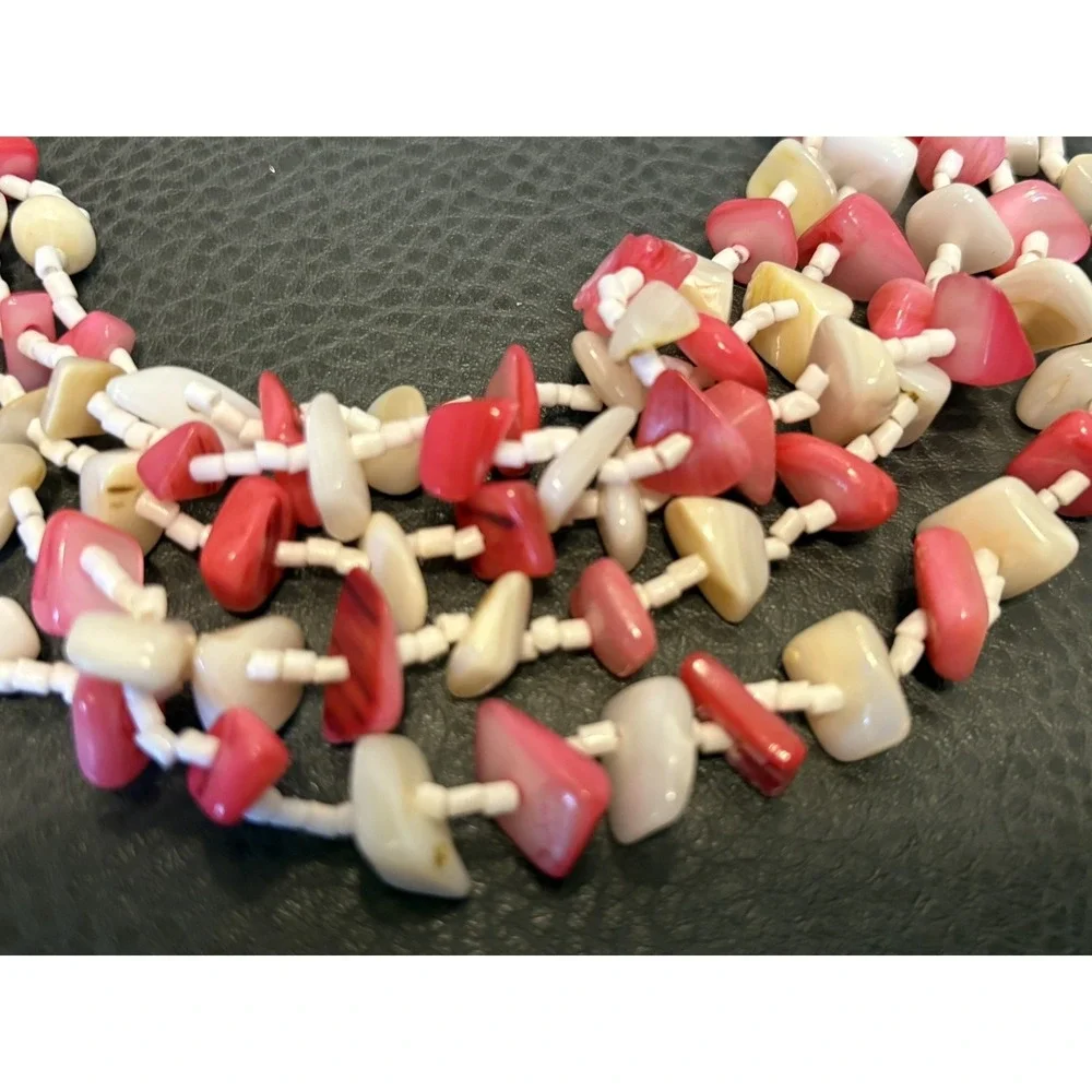 Vintage 5 Multi Strand Mother Of Pearl Chip Chunky Spring Summer Boho Necklace